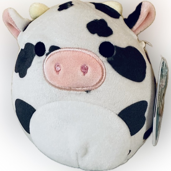 Nwt 5" Colin the Cow  Squishmallow USA Walgreens Exclusive - Picture 1 of 4
